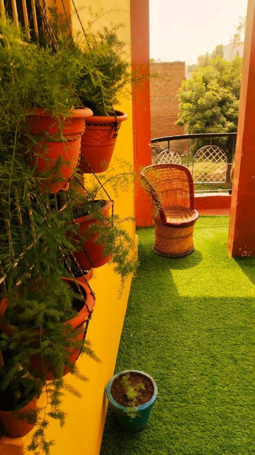 Kishan Home Stay Mathura Buitenkant foto