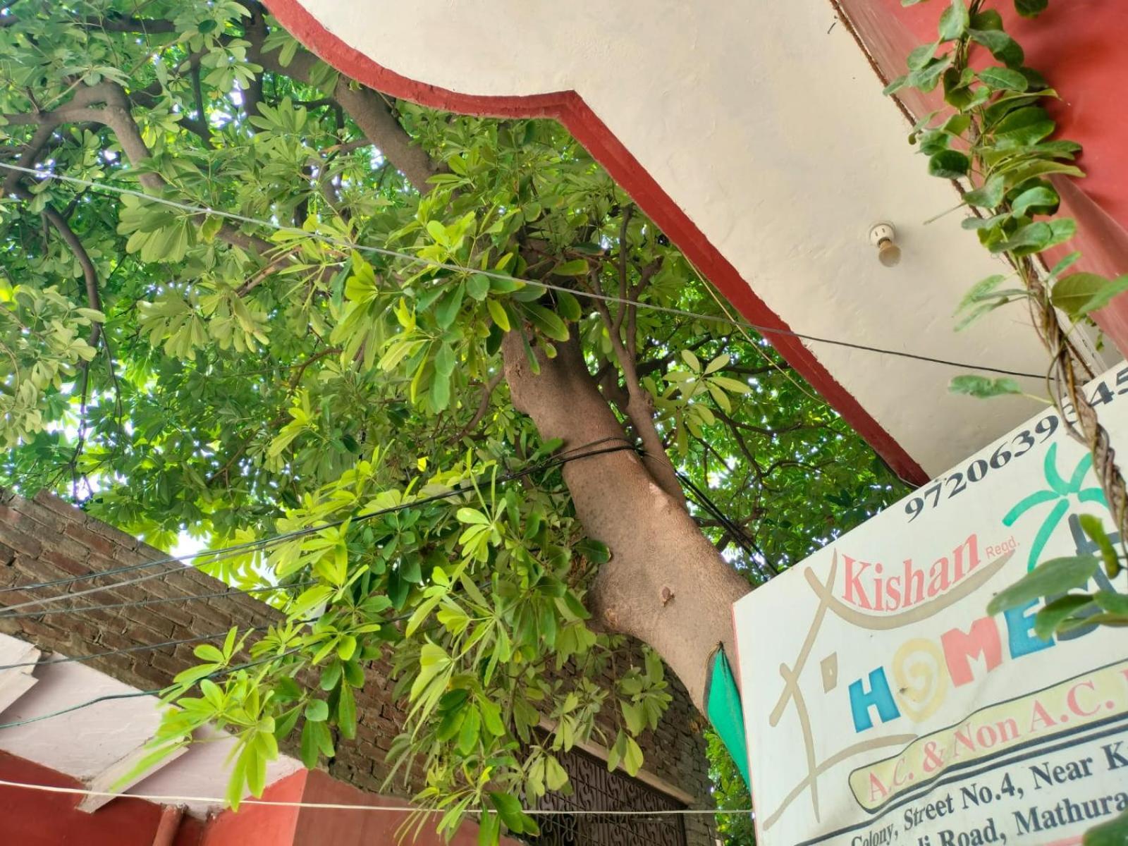 Kishan Home Stay Mathura Buitenkant foto